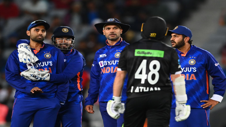IND vs SL: श्रीलंकाई टीम में बड़ा बदलाव, कल खेला जाएगा टी20 मुकाबला