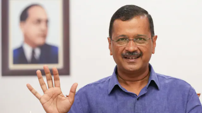 Gujarat Elections 2022: बगावत करने वाले 12 बीेजेपी नेताओं को किया गया सस्पेंड
