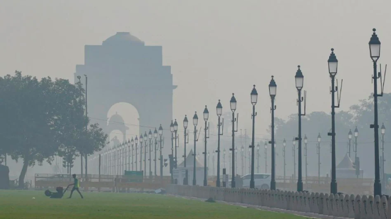 Weather Update: दिल्ली में अगले दो दिन भारी बारिश और तूफान की आशंका, IMD ने जारी किया ऑरेंज अलर्ट