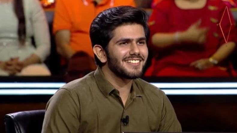 Kartik Aaryan की मां माला ने जीती कैंसर से जंग, अभिनेता ने शेयर किया भावुक पोस्ट