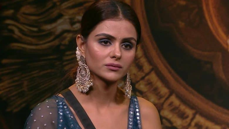 अर्चना गौतम का हुआ ब्रेकअप, एक्ट्रेस पर टूटा दुखों का पहाड़, फराह खान की प्रतिक्रिया ने मचाया बवाल