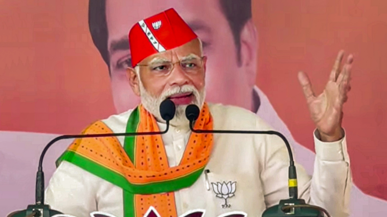 गुजरात : चुनाव ड्यूटी पर लगे पैरामिलिट्री जवानों ने AK-56 से बरसाई गोलियां, 2 की गई जान