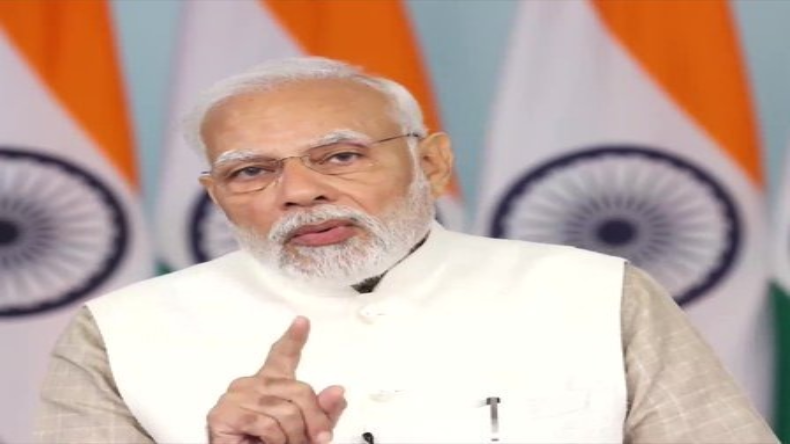 पीएम मोदी की मां का 100 साल की उम्र में निधन, शोक में है पूरा देश