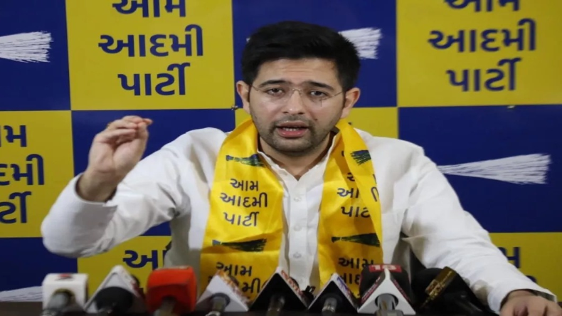 गुजरात: जूनागढ़ में दरगाह के अवैध निर्माण को लेकर विरोध, भीड़ ने पुलिस चौकी पर किया पथराव