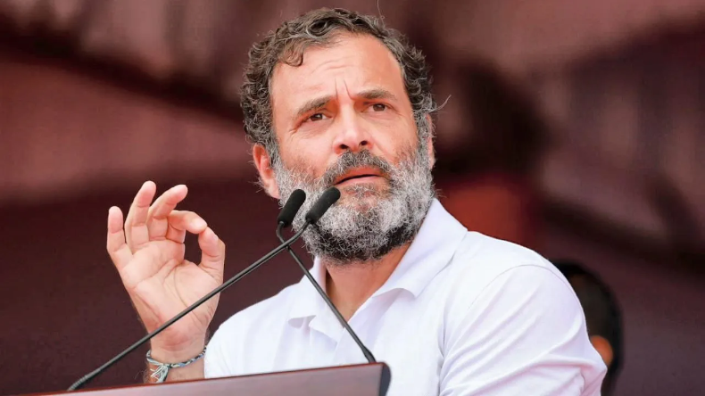 “राहुल की टी-शर्ट देख गिरगिट भी शरमा जाए” – सांसद साक्षी महाराज