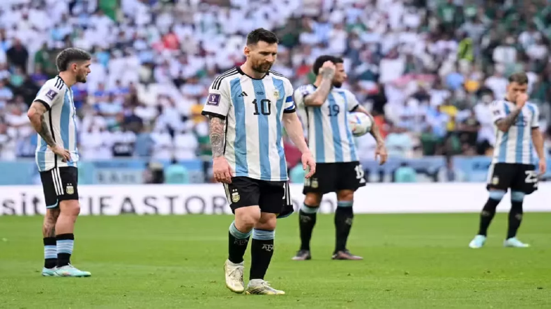 FIFA World Cup: फीफा वर्ल्ड कप हारने के बावजूद एम्बाप्पे की वाह-वाही, गोल्डन बूट किया अपने नाम