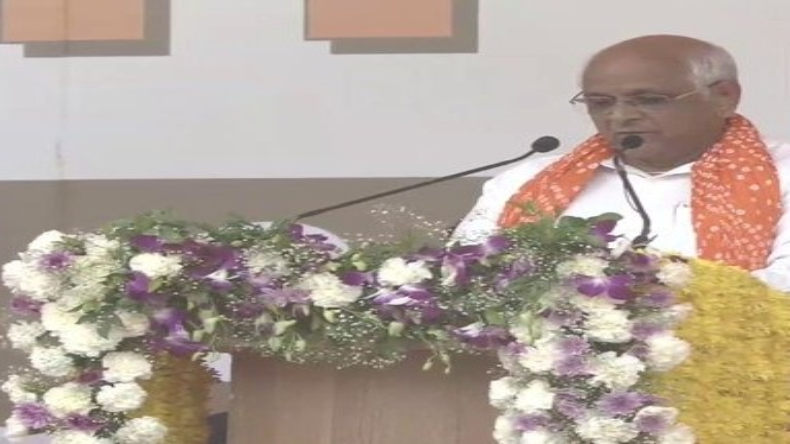 गुजरात के योगी बने भूपेंद पटेल! एक साथ 9 मस्जिदों पर चलवा दिया बुलडोजर, भड़के मुस्लिम