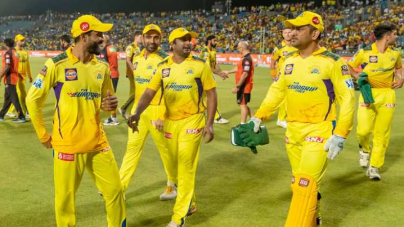 Axar Patel: ऑलराउंडर अक्षर पटेल ने 9वें नंबर पर उतरकर खेली 84 रनों की पारी, इस खास सूची में हुए शामिल
