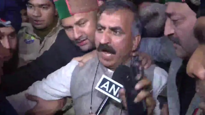 विधायक दल की बैठक में नहीं बनी सहमति, हाईकमान करेगा CM पद पर फैसला