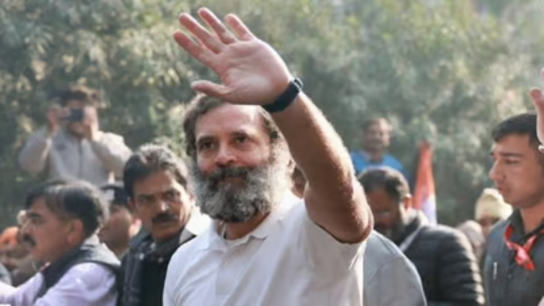 ब्रजेश पाठक का राहुल गाँधी पर तंज, कहा- कौन सा जीवाणु है जिससे उन्हें सर्दी नहीं लगती?”