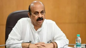 karnataka सीएम के राजनीतिक सचिव रेणुकाचार्य पर FIR,  आचार संहिता उल्लंघन का आरोप