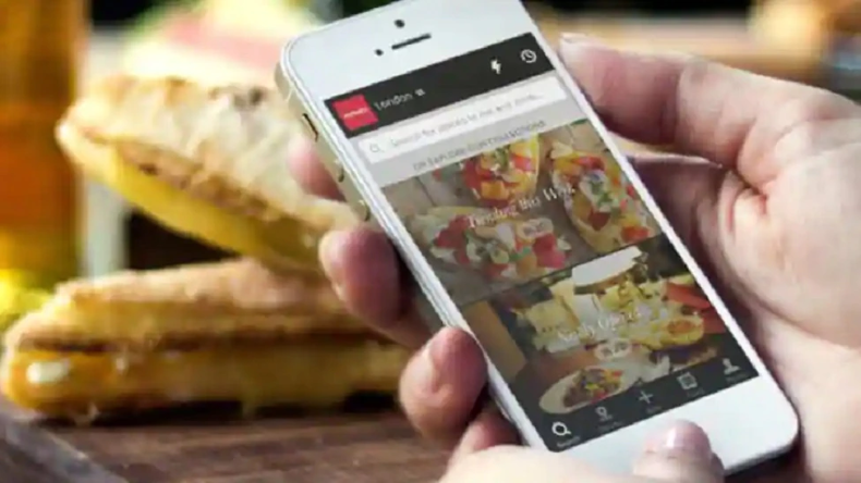 Video: जब Zomato के CEO खुद फूड डिलीवरी करने पहुंचे, तो सबके उड़े होश