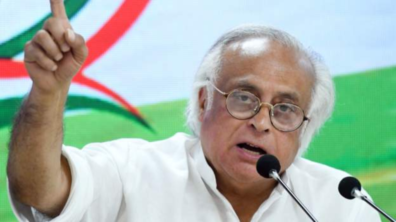 आमदनी नहीं बढ़ रही लोगों की, मोदी जी बस अपना गुणगान गाने में बिजी है, महंगाई पर कांग्रेस ने बीजेपी को लपेटा