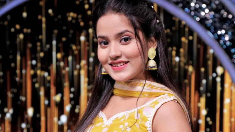 Creator Award: रिजेक्शन के बाद भी कैसे सोशल मीडिया सुपरस्टार बनी मैथिली ठाकुर, क्रिएटर अवार्ड से किया गया है सम्मानित
