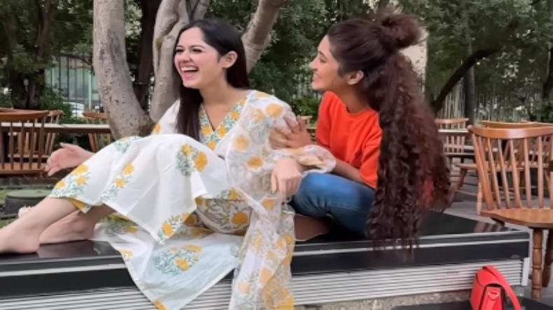 शिवांगी जोशी हुई पठान की दीवानी, “झूमे जो पठान” पर लगाए ठुमके