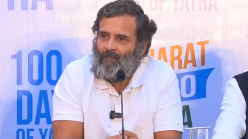 दिल्ली की जबरदस्त ठंड में एक टी-शर्ट में घूम रहे Rahul Gandhi? अब लोगों ने उड़ाया मज़ाक