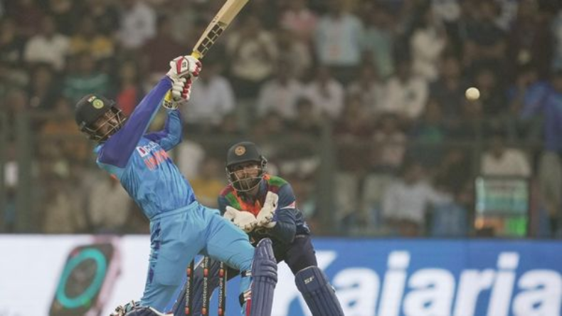 IPL : केकेआर और लखनऊ के बीच भिड़ंत, दोनों टीमों के लिए अहम मुकाबला