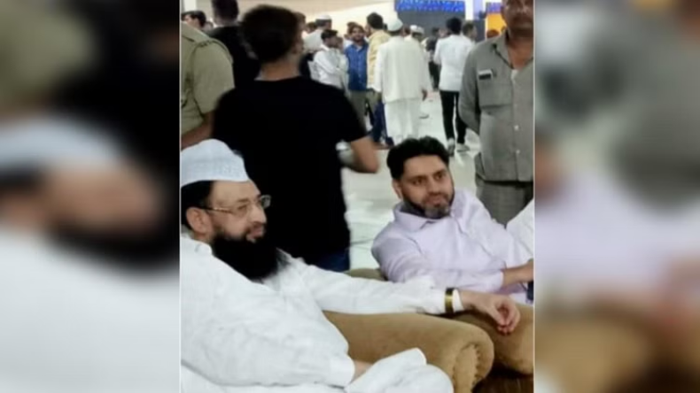 मेरठ में साइबर ठगी का शिकार हुआ युवक, ब्लैकमेलिंग के जरिए ठगों ने ऐंठे हजारों रुपये