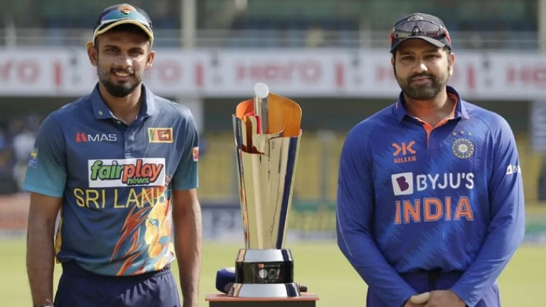 Virat Kohli: विराट कोहली ने वर्ल्ड क्रिकेट में रचा इतिहास, इतने हजार रन ठोक टॉप-5 बल्लेबाज में हुए शामिल