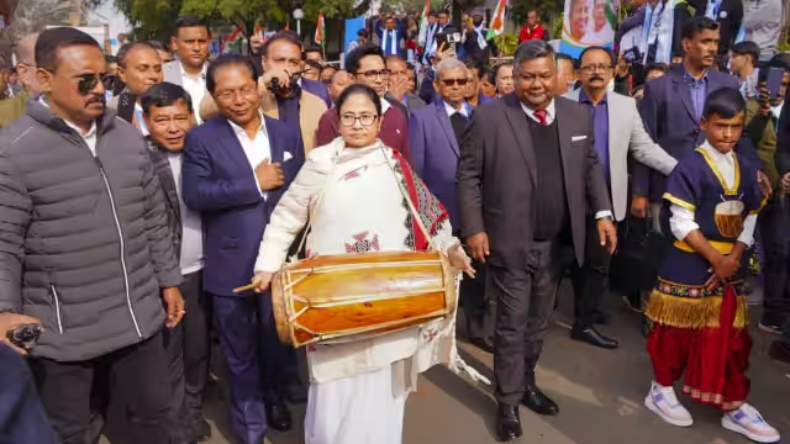 स्त्री 2 की एडवांस बुकिंग तोड़ रही सारे रिकार्ड्स, जानें रिलीज़ से पहले ही कर चुकी कितना कलेक्शन?