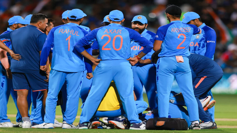 IND vs SRI: पहले वनडे में शतक जड़ने के बाद कोहली ने कही ये बात- ‘ मैच ऐसे खेलो, जैसे ….’
