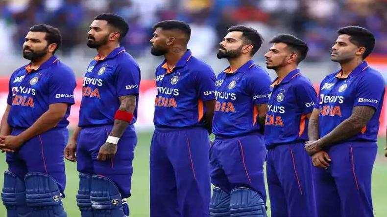 Shubman Gill: वनडे सीरीज में बजा गिल के नाम का डंका, एक साथ तोड़े धवन, विराट और बाबर जैसे दिग्गजों के रिकॉर्ड