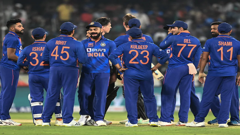 IND vs NZ: भारत के पक्ष में गिरा टॉस का सिक्का, पहले गेंदबाजी करने का लिया निर्णय