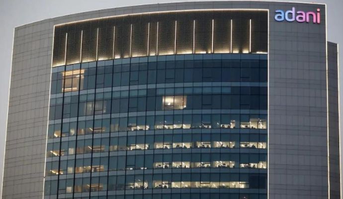 Adani Group: जांच की मांग वाली याचिका पर SC ने SEBI से मांगा जवाब