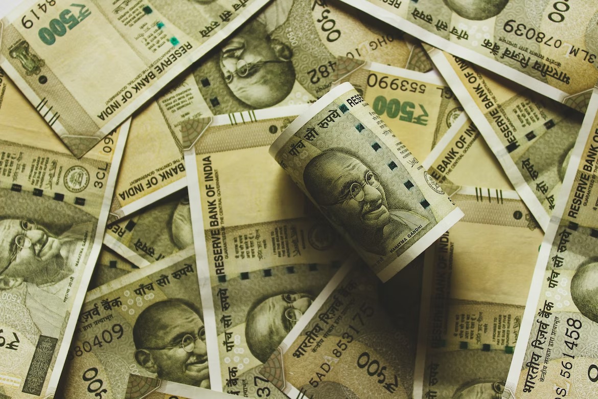 Indian Rupees Ban in Nepal: नेपाल में भारतीय नोट नहीं ले रहे लोग, क्या है मामला?