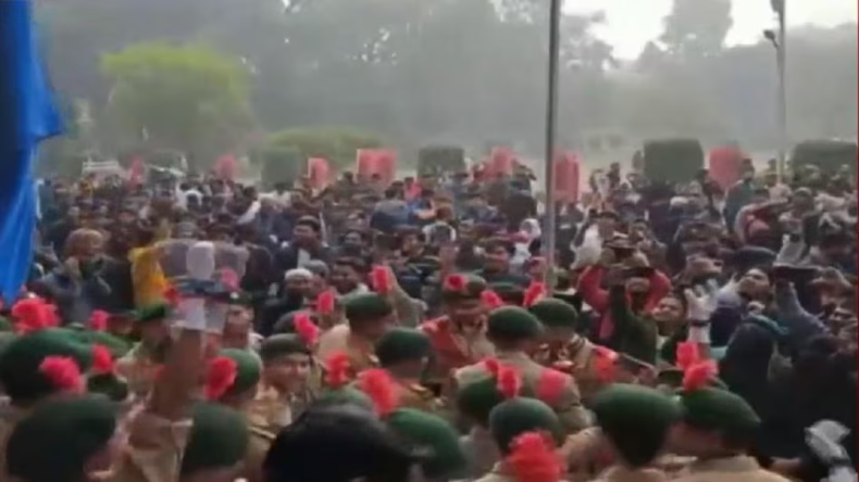 BBC डॉक्यूमेंट्री विवाद :  हाई कोर्ट के फैसले पर दिल्ली यूनिवर्सिटी ने दी चुनौती