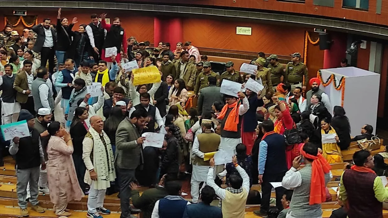अहमदाबाद का नाम कर्णावती करने की मांग, ABVP शुरू करेगी अभियान