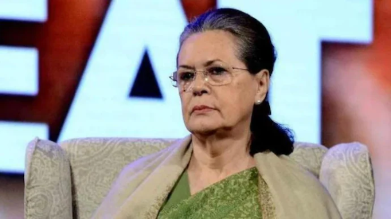 हिमाचल गईं सोनिया गांधी की तबियत बिगड़ी, शिमला के अस्पताल में कराया गया भर्ती