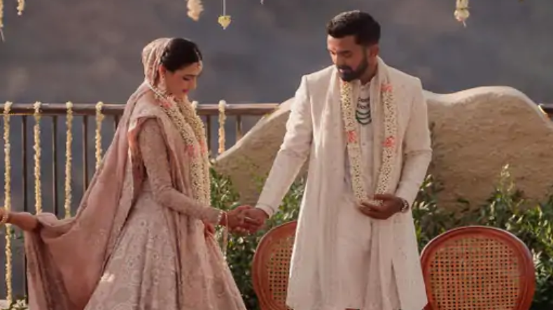 केएल राहुल ने शेयर किया अथिया का क्यूट वीडियो, डायमंड मंगलसूत्र किया फ्लॉन्ट