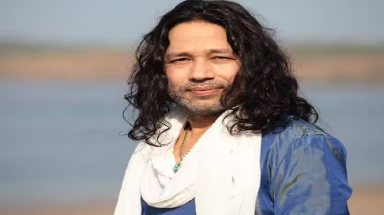 सिंगर कैलाश खेर के संगीत समारोह में हुआ हंगामा, गनमैन की चोरी हुई पिस्तौल