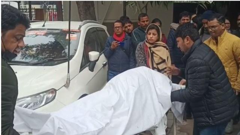 लखनऊ में गिरी 3 मंजिला इमारत में अब भी रेस्क्यू ऑपरेशन जारी, ऐसे हैं हालात..
