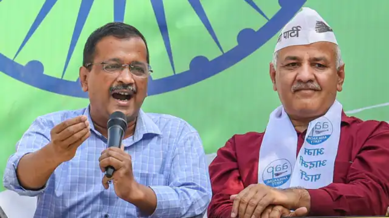 Delhi Mayor elections: दिल्ली मेयर चुनाव टालने के खिलाफ AAP का बीजेपी दफ्तर के बाहर प्रदर्शन