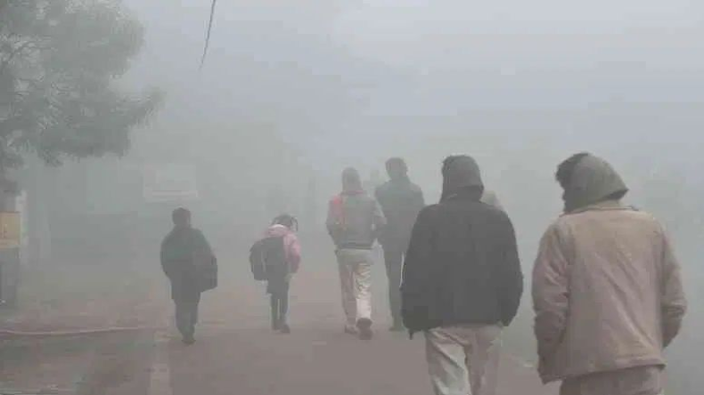 Weather Update: दिल्ली में अगले दो दिन भारी बारिश और तूफान की आशंका, IMD ने जारी किया ऑरेंज अलर्ट