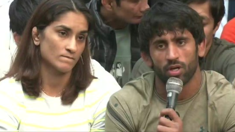 Wrestlers Protest: कुश्ती संघ के अध्यक्ष बृजभूषण शरण सिंह आज दोपहर 12 बजे करेंगे प्रेस कॉन्फ्रेंस