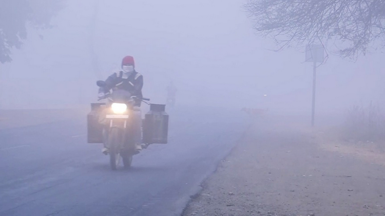 फिर सुहाना हुआ Delhi का मौसम, कई हिस्सों में गरज के साथ बारिश