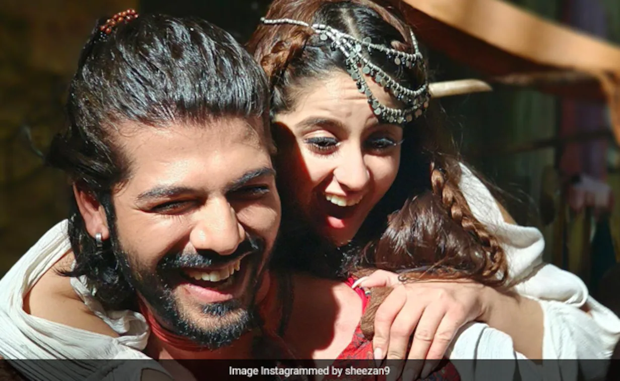 BB OTT: छलका शीजान खान की बहन शफाक का दर्द, कहा लोग कातिल की बहन..