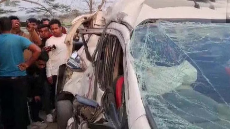 असम: नलबाड़ी जिले के रामपुर बाजार इलाके में लगी आग, कई दुकान चपेट में
