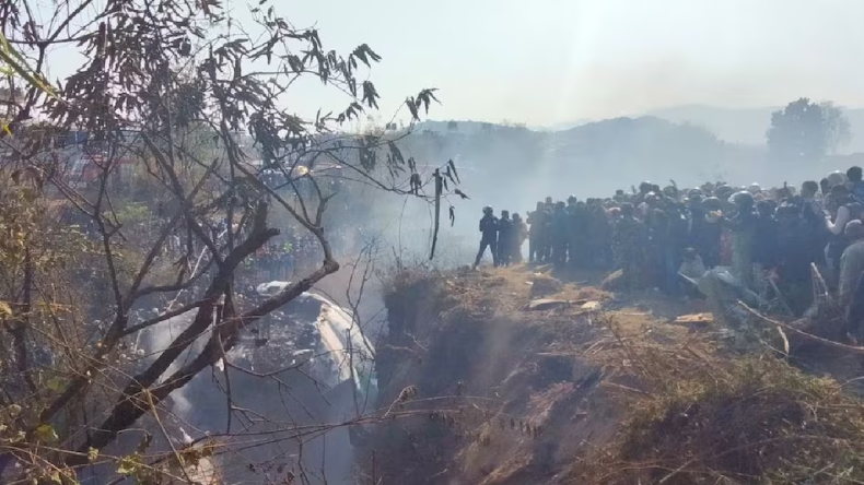 लखनऊ एयरपोर्ट पर विमान से टकराया पक्षी, करनी पड़ी इमरजेंसी लैंडिंग