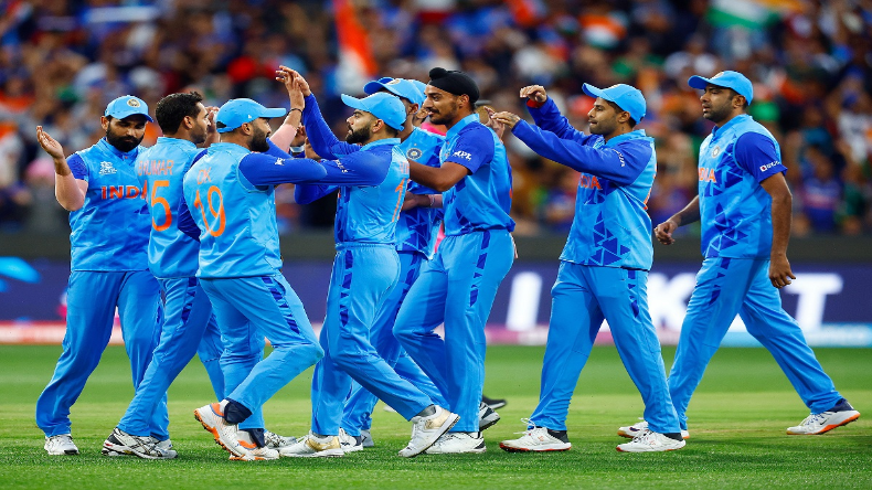 IND vs NZ: न्यूजीलैंड ने जीता टॉस, भारत को पहले बल्लेबाजी का न्योता, विराट खेलेंगे 300 मुकाबला