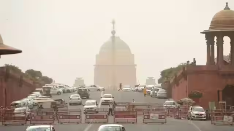 आंधी-तूफान के साथ झमाझम बारिश, जानें UP मौसम का अलर्ट