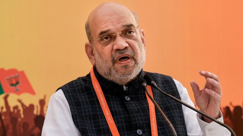 गुजरात के कच्छ में भारी बरसात, सामने आया वीडियो, चक्रवात बिपरजॉय को देखते हुए 23 और ट्रेन रद्द