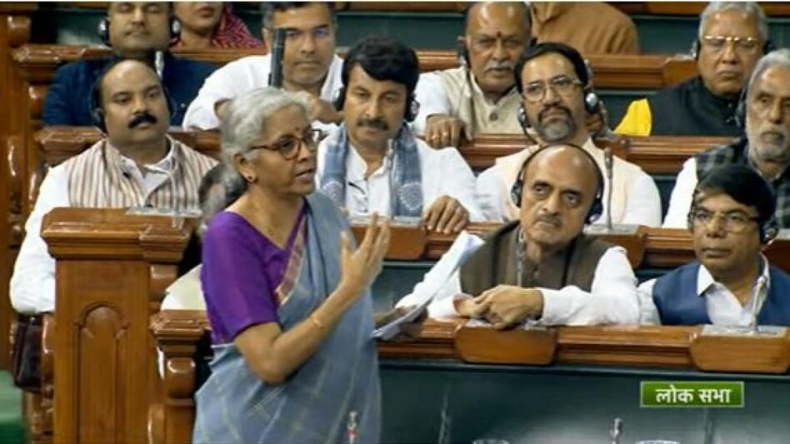 Budget 2024: आयुष्मान भारत योजना के दायरे को बढ़ाने का हुआ एलान, इन लोगों को भी मिलेगा निशुल्क इलाज का लाभ