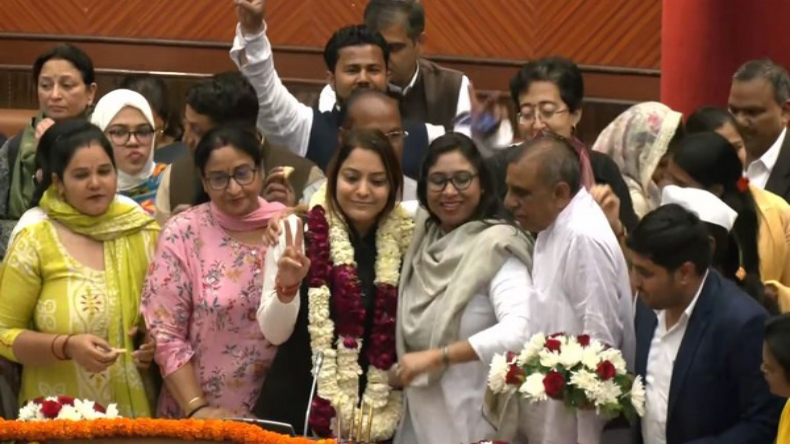 ‘CM केजरीवाल की 10 गारंटी पर करेंगे काम’ जीत के बाद एक्शन में मेयर शैली ओबेरॉय