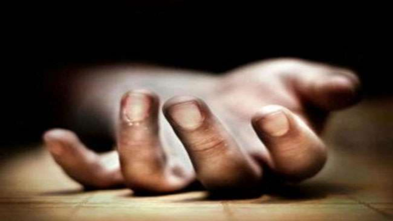 Sucide: अपने पालतू कुत्ते की मौत से दुखी 12 साल की बच्ची ने की आत्महत्या
