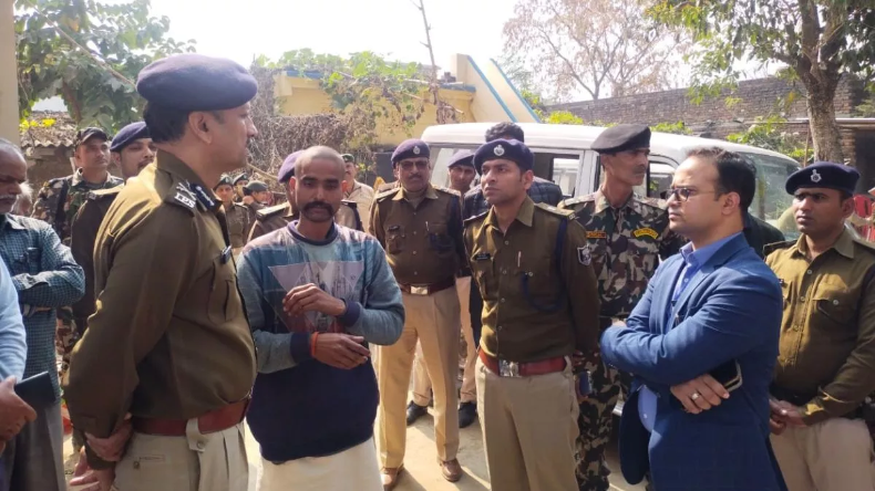 छपरा का खास चोर! पहले मंदिर में घुसा, फिर प्रणाम किया, उसके बाद नाग देवता को गायव कर दिया