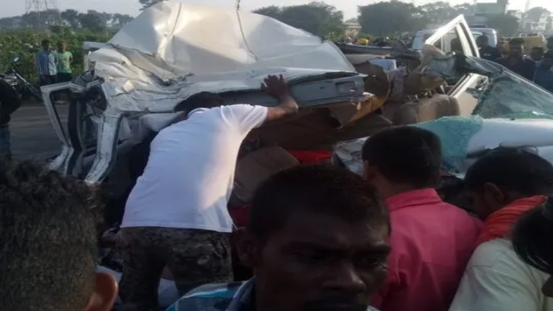 बस्तर के मजदूरों को आंध्र प्रदेश में ठेकेदार ने बनाया बंधक, मौका देखकर भागे मजदूर ने खोली पोल